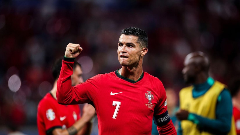 一直肩负着 一直肩负着